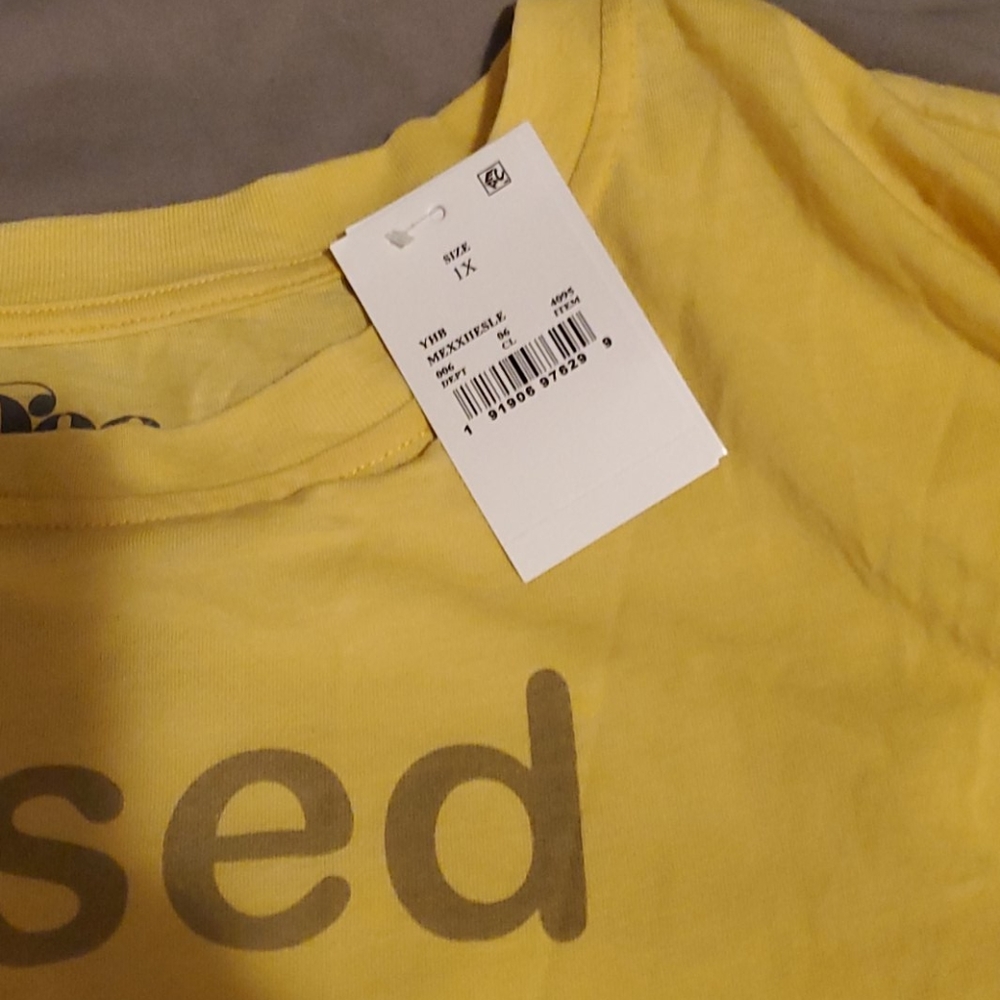 Shirt - Picture 3 of 3